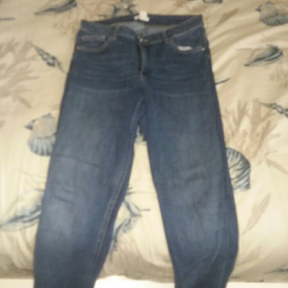 H&M Dark-Washed Jeans - Picture 2 of 2